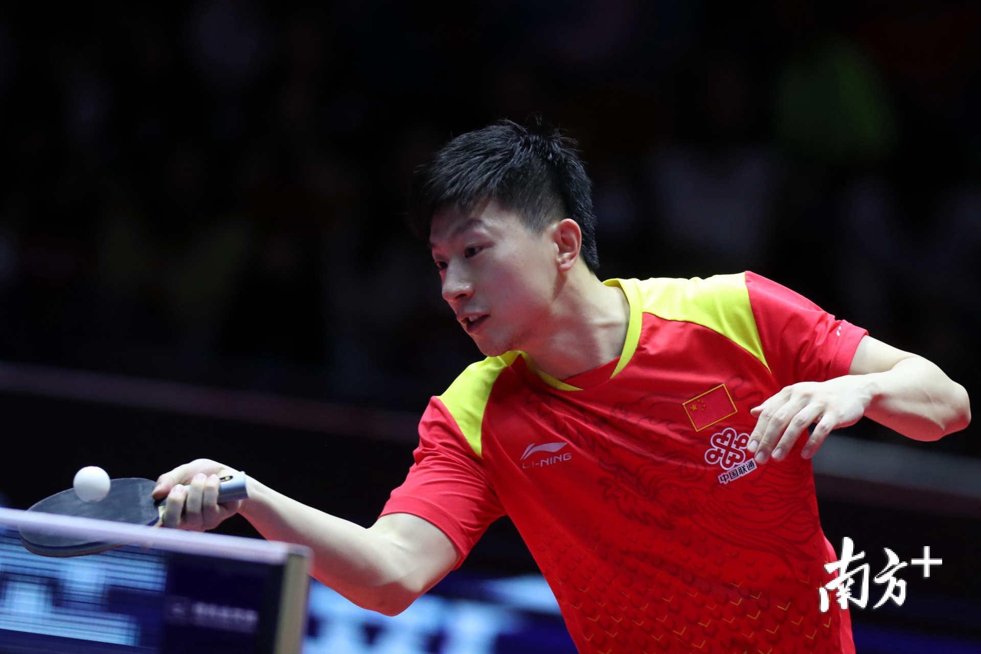 他的迅速突 他的迅速突