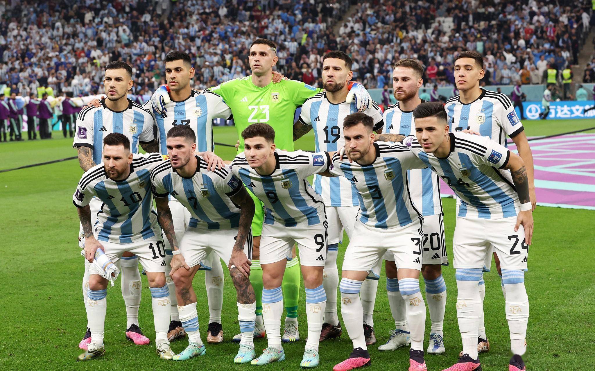 和菲利克斯 和菲利克斯