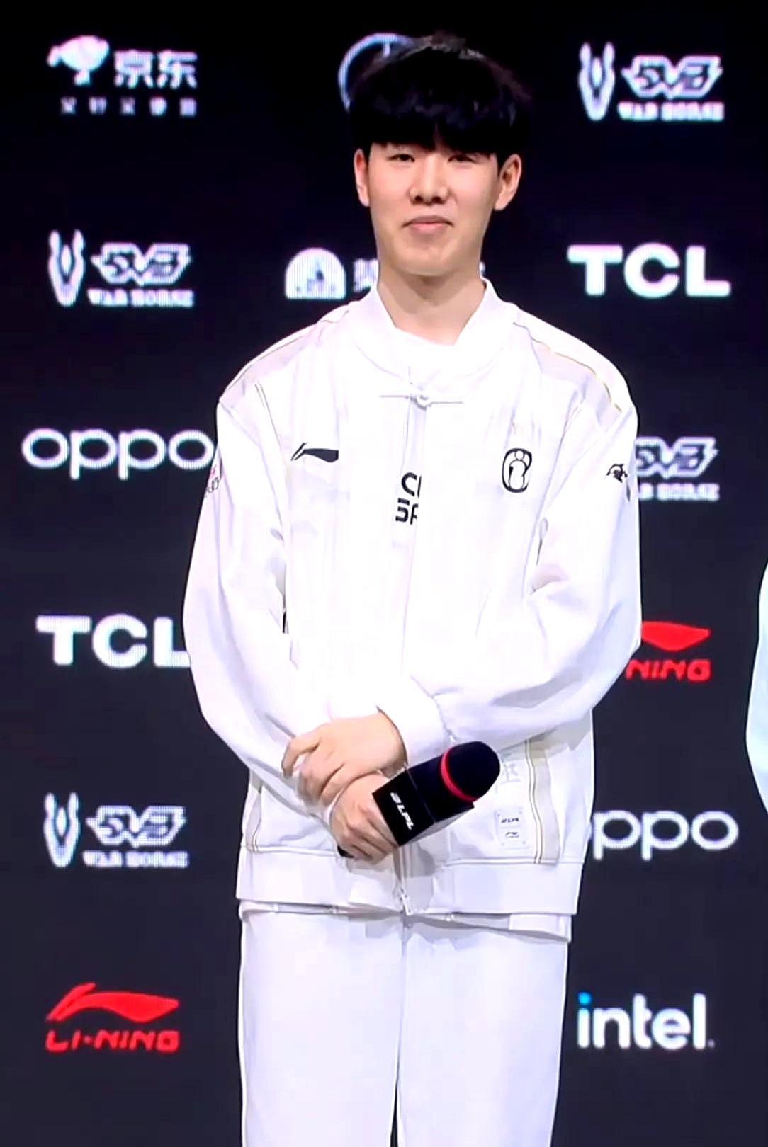 保障全场强 保障全场强