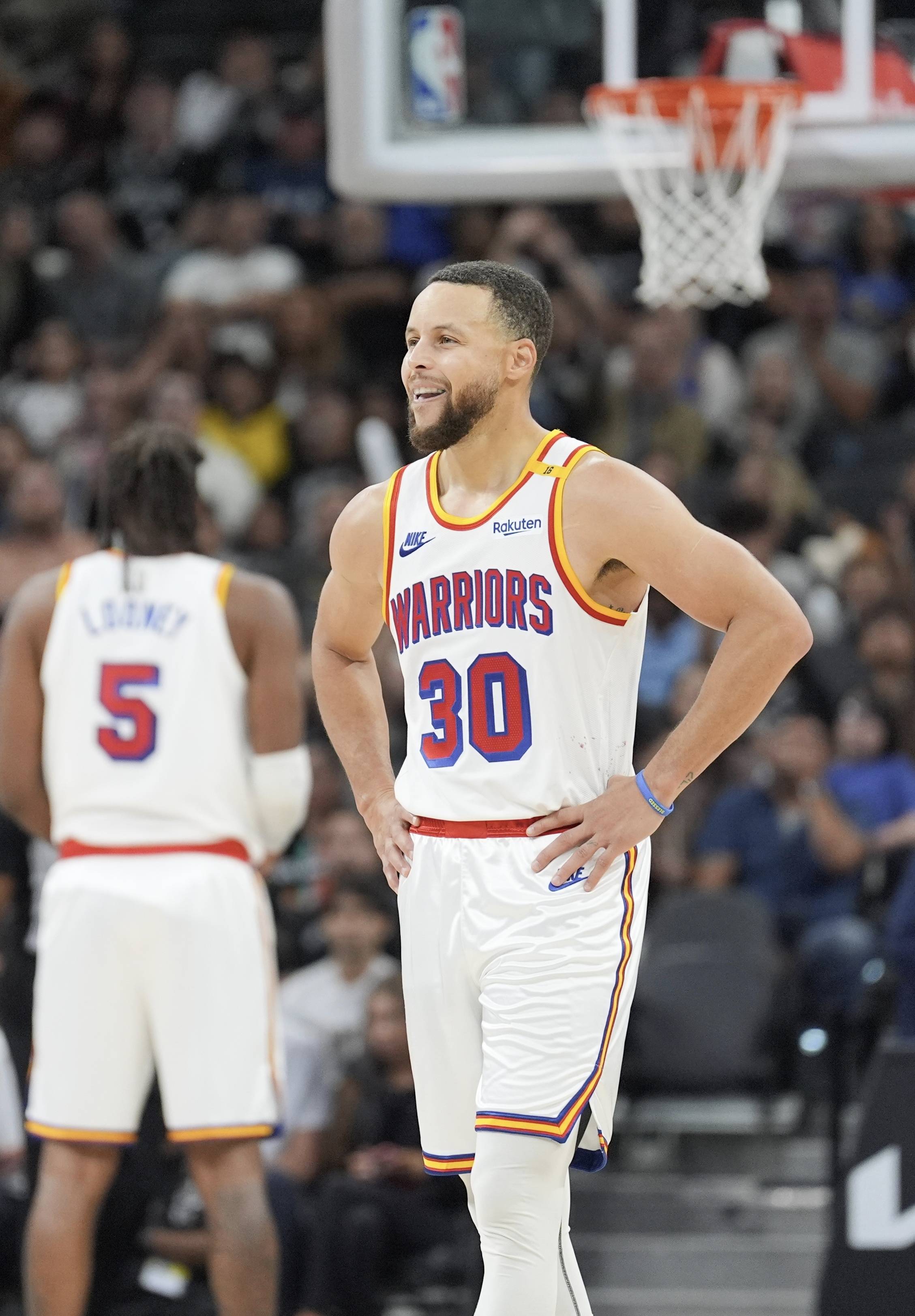 也能靠卡点 也能靠卡点